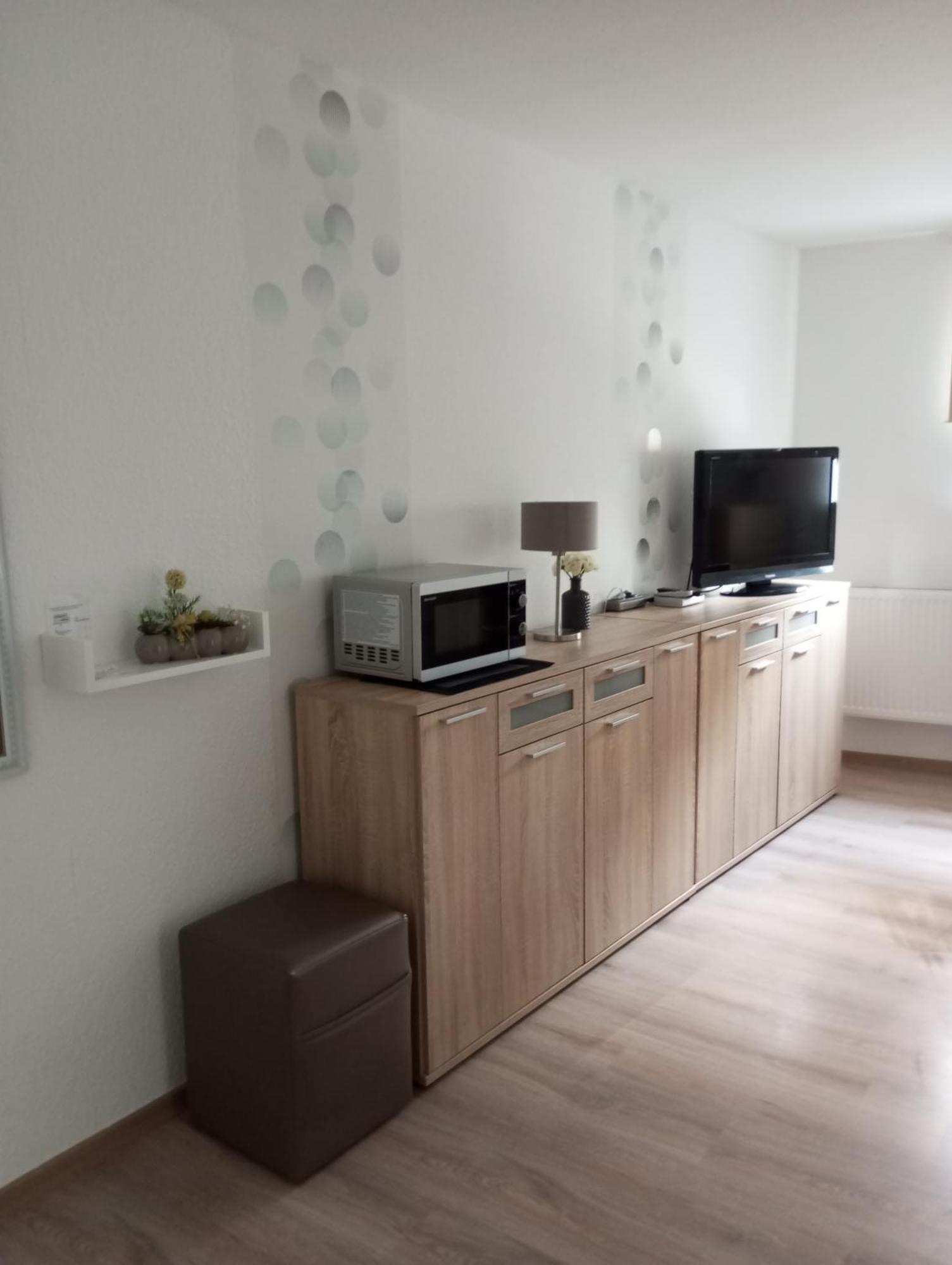 Monteurs-Ferienwohnung Wolfhagen Bagian luar foto